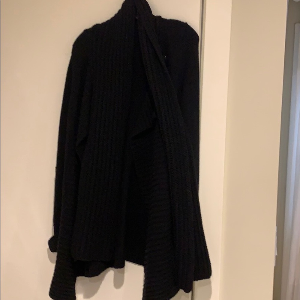 Theory thick knot black cardigan with scarf neck